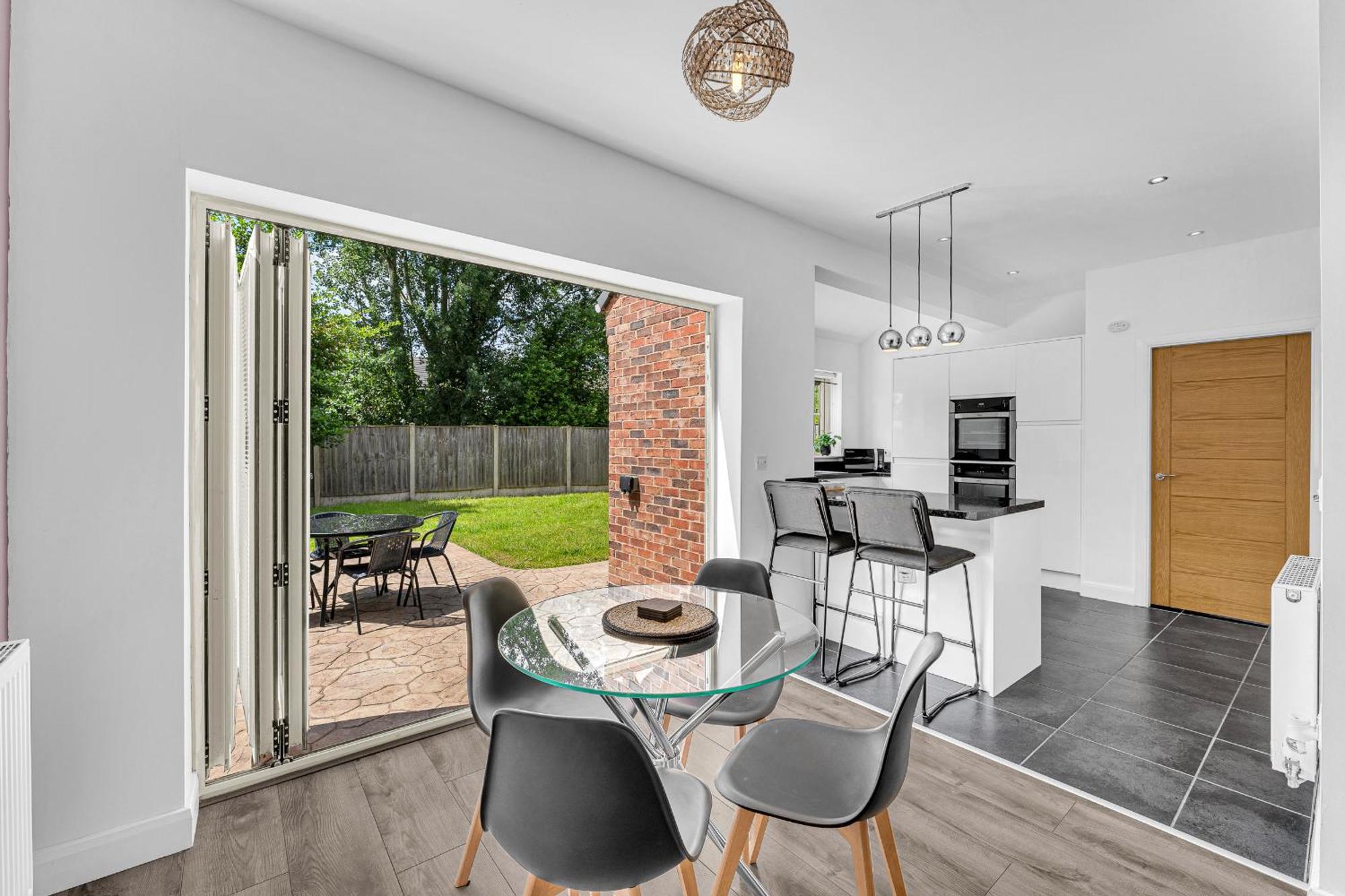 Brook Meadow House, 4 Bed House, Manchester Astley  Eksteriør bilde